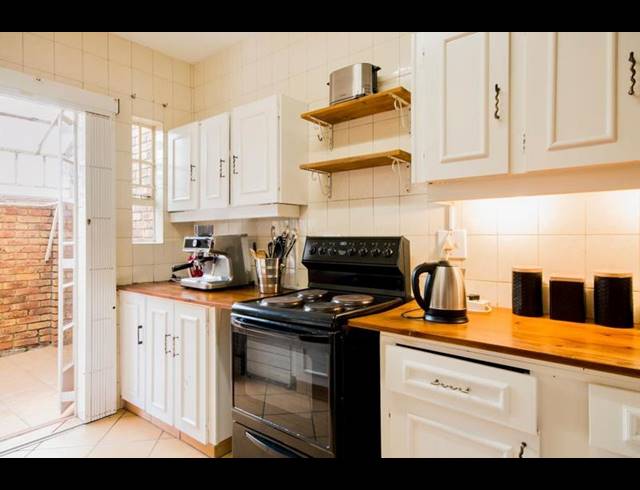 3 BEDROOM DUPLEX FOR SALE IN ATLASVILLE